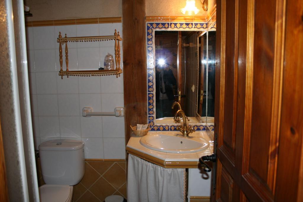 La Huerta De San Lorenzo Hotel Segovia Ruang foto