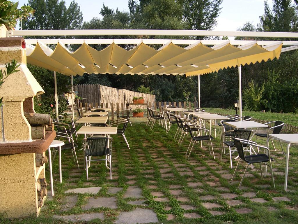 La Huerta De San Lorenzo Hotel Segovia Bagian luar foto