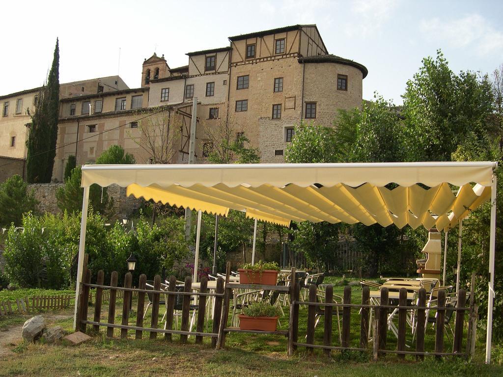 La Huerta De San Lorenzo Hotel Segovia Bagian luar foto